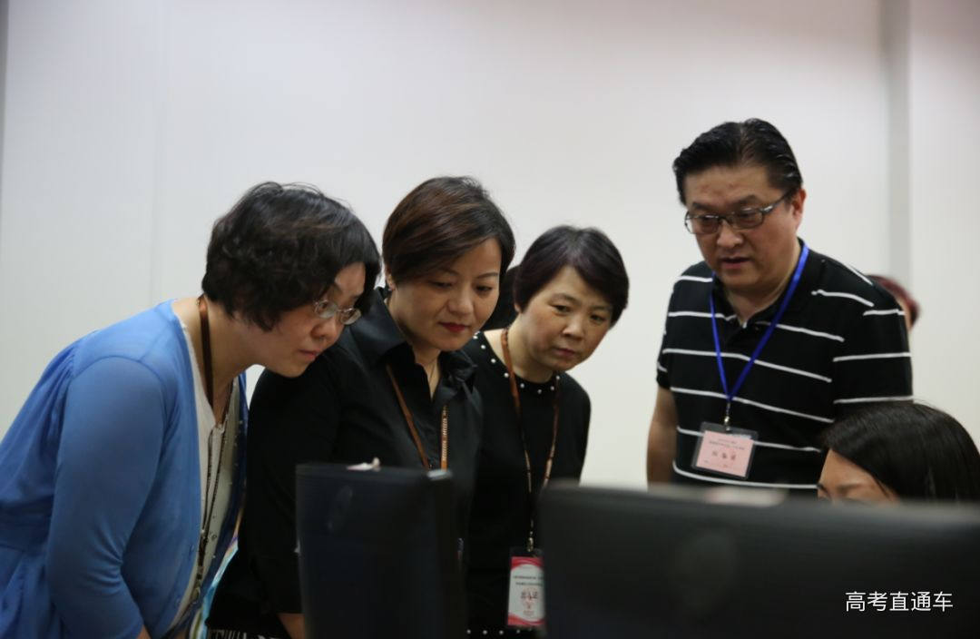 1528913071886103.jpg 01.jpg