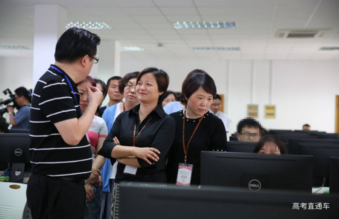 1528913078148772.jpg 02.jpg