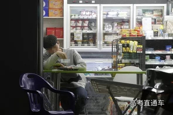 1530550742397460.jpg image024.jpg