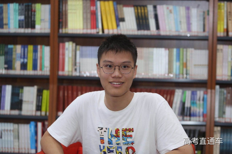 imagefile 贺怀远-广附.jpg