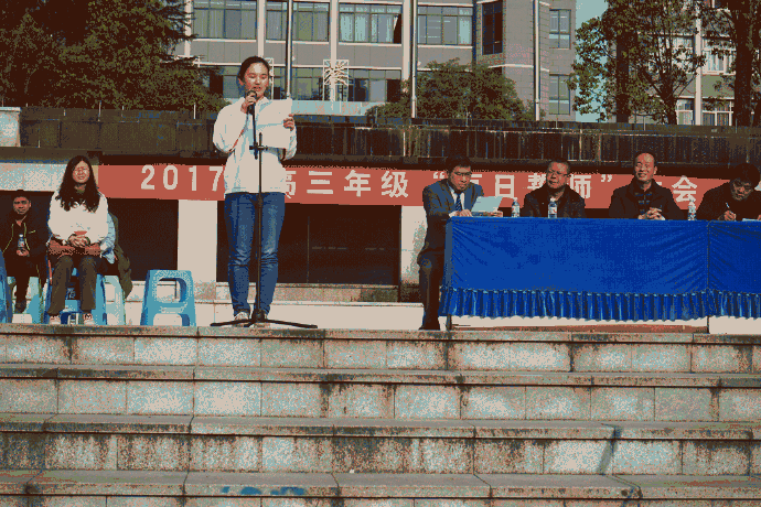 1498152164729636.gif 00.gif