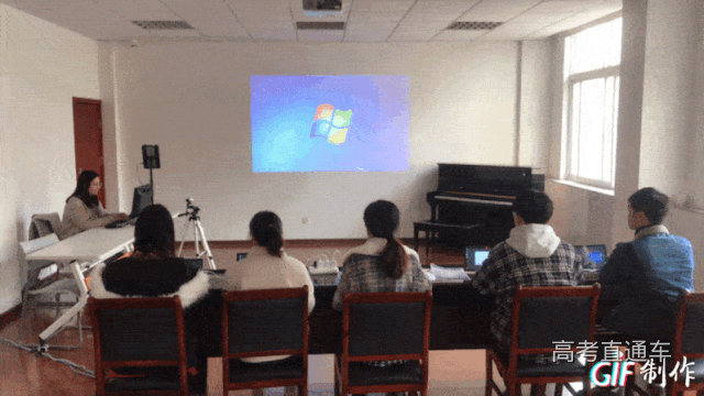 1575942046615398.gif 6402.gif