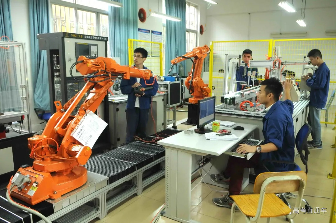 9.webp.jpg 9.webp.jpg