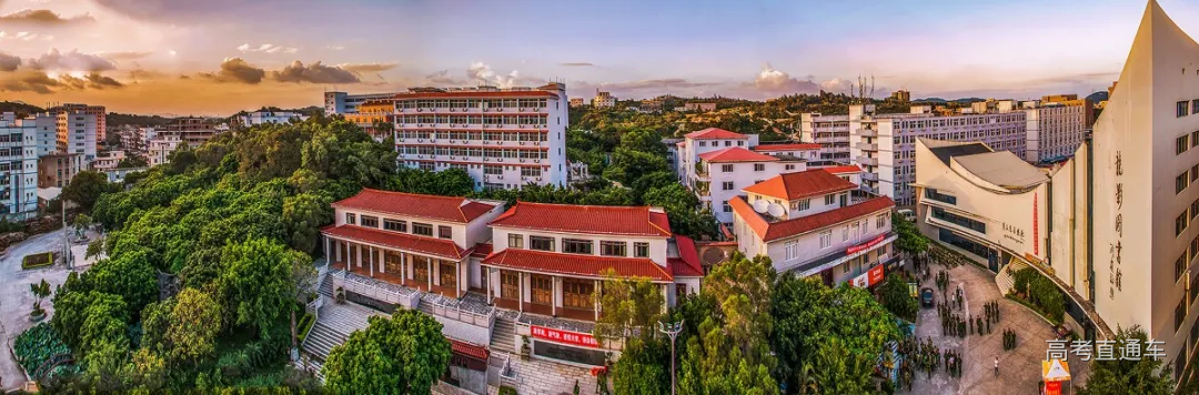 三大艺术馆(周寅摄).jpg 图片