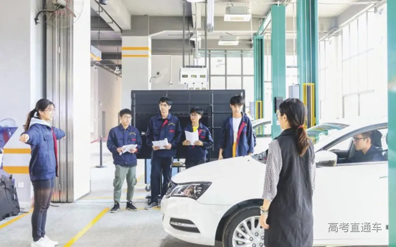 新能源汽车1.jpg 图片