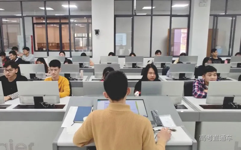 大数据应用3.jpg 图片