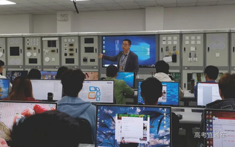 应用电子技术2.jpg 图片