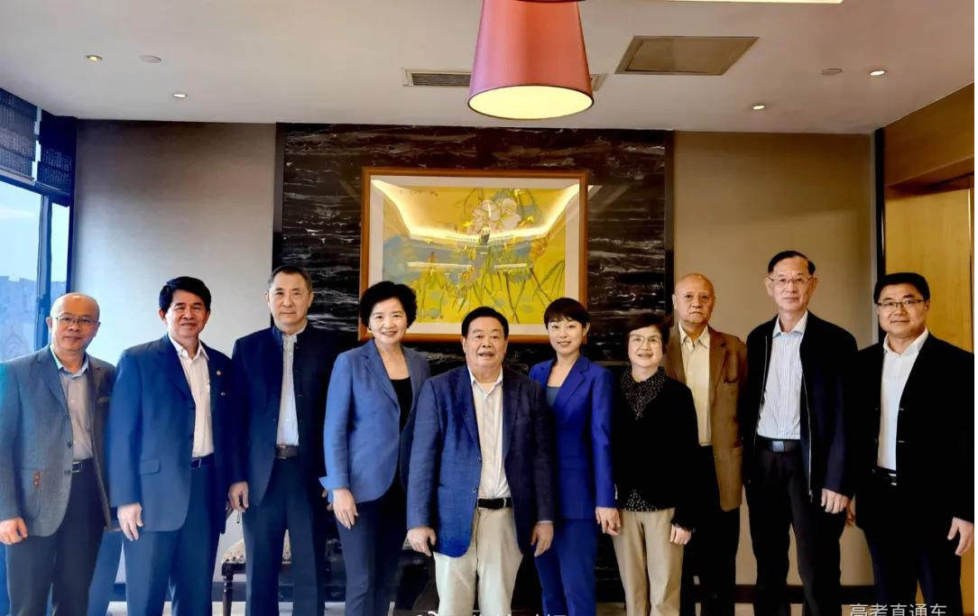 1626919317684399.png scrawl.png