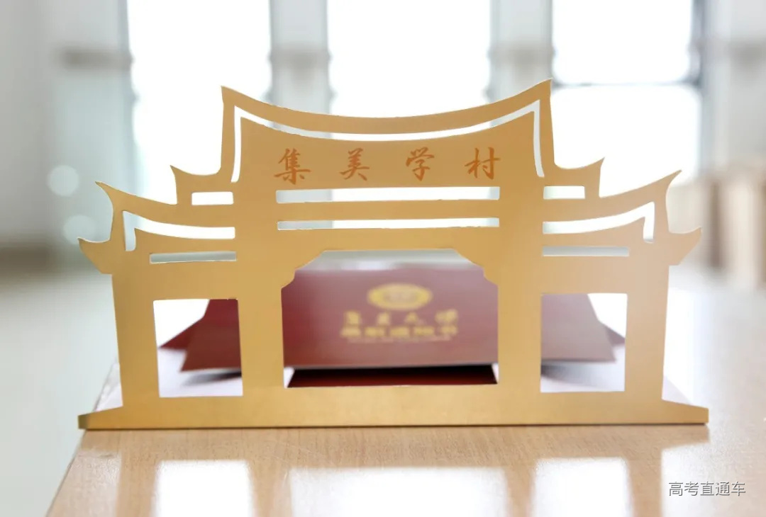 1626933641104267.webp 640.webp