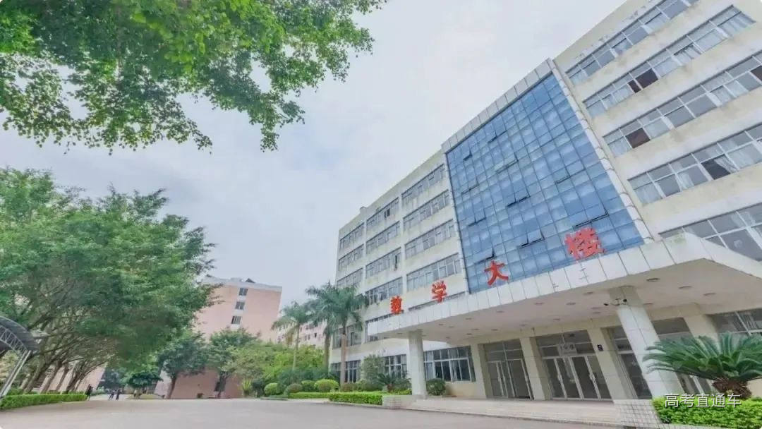 1650962825580765.jpg 61d68c7d81451f4176ad382c6e42f619.jpg