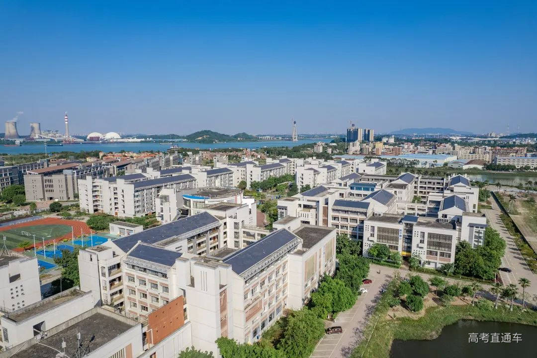 教学楼 (11).jpg 图片